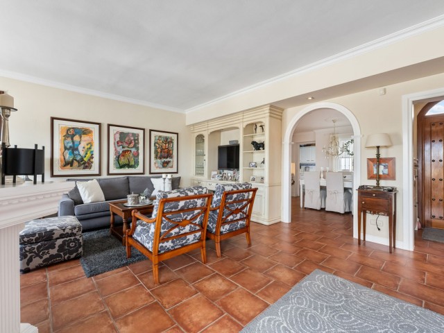 3 Slaapkamer Rijtjeshuis in Nueva Andalucía