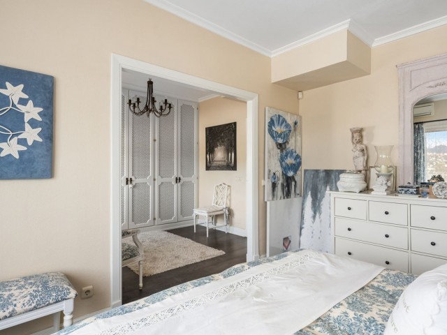 3 Slaapkamer Rijtjeshuis in Nueva Andalucía