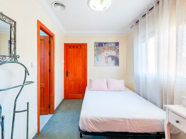 Liikekiinteistö Torremolinos