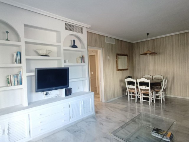 2 Bedrooms Apartment in Puerto Banús