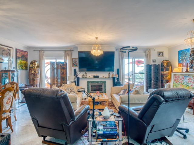 3 Bedrooms Apartment in La Duquesa