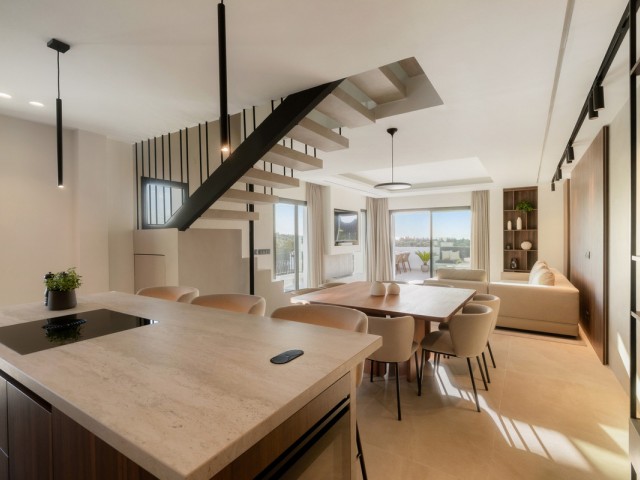 3 Bedrooms Apartment in Nueva Andalucía