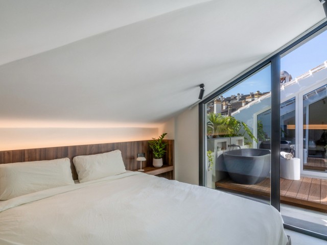 3 Bedrooms Apartment in Nueva Andalucía