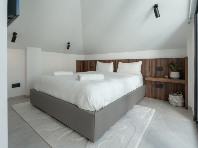 3 Bedrooms Apartment in Nueva Andalucía