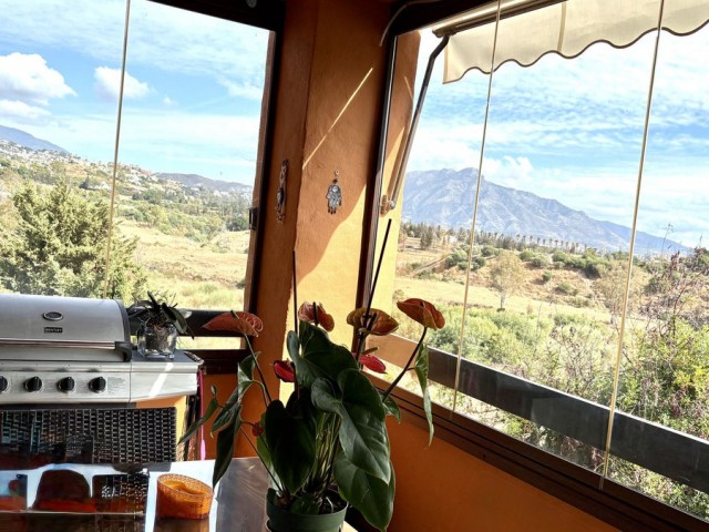 3 Bedrooms Apartment in Benahavís