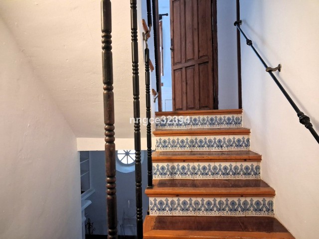 4 Bedrooms Villa in Benahavís