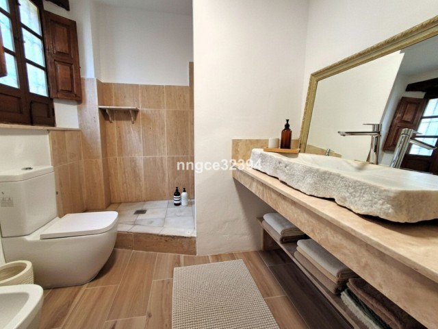 4 Bedrooms Townhouse in Benahavís