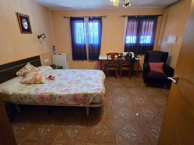 6 Slaapkamer Villa in Alhaurín de la Torre