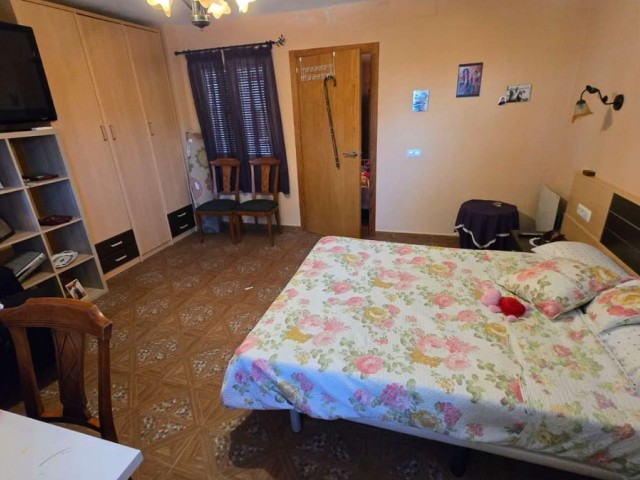 6 Slaapkamer Villa in Alhaurín de la Torre