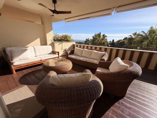 Apartment, Sierra Blanca, R5257765