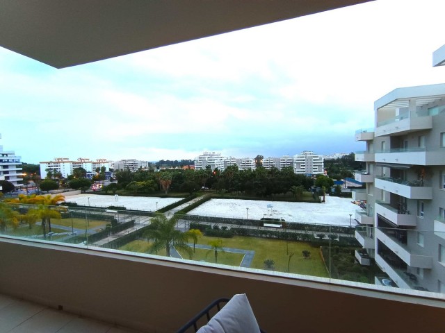 3 Bedrooms Apartment in Nueva Andalucía