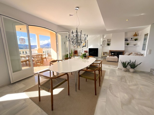 3 Bedrooms Villa in Mijas Golf