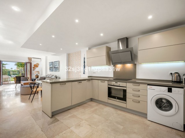 2 Schlafzimmer Reihenhaus in Estepona