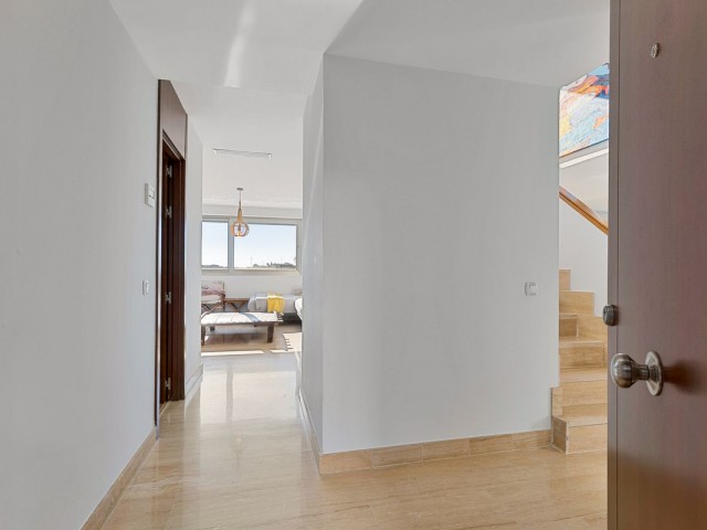 5 Bedrooms Apartment in La Cala Golf