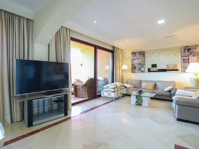 Penthouse in Bahía de Marbella