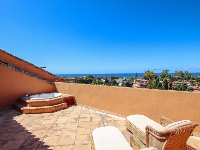 Penthouse in Bahía de Marbella