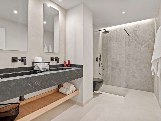 Kattohuoneisto Nueva Andalucía