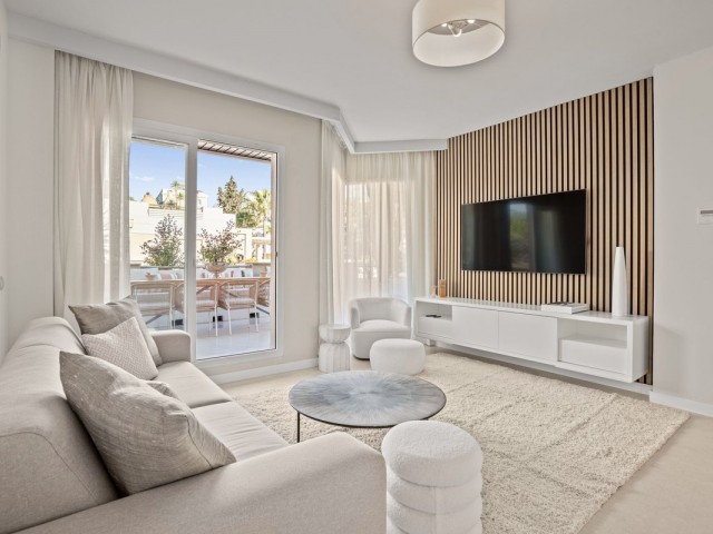 Kattohuoneisto Nueva Andalucía