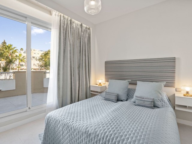 Kattohuoneisto Nueva Andalucía