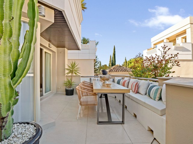 Kattohuoneisto Nueva Andalucía