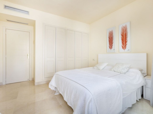 3 Bedrooms Apartment in Benahavís