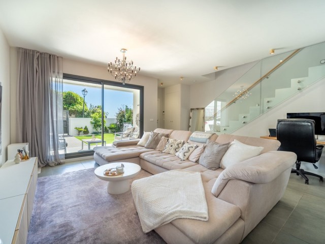 Villa con 3 Dormitorios  en Riviera del Sol