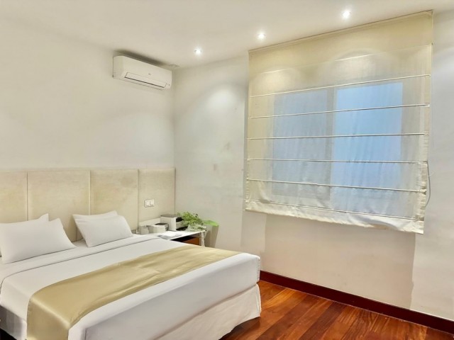 4 Bedrooms Villa in Benahavís