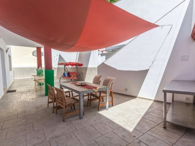 Villa avec 5 Chambres  à Mijas Costa