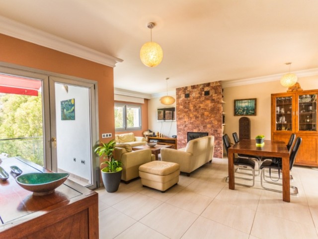 Villa avec 5 Chambres  à Mijas Costa