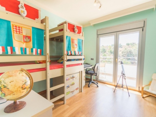 Villa avec 5 Chambres  à Mijas Costa