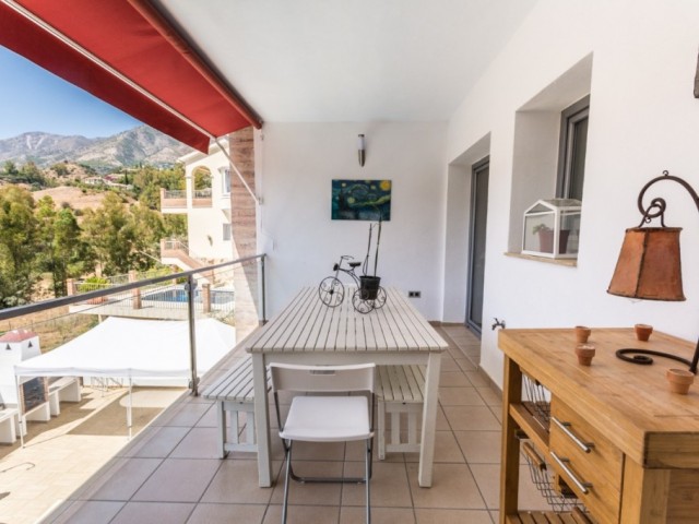 5 Makuuhuoneen Huvila Mijas Costa