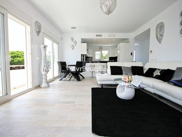 4 Bedrooms Villa in La Cala de Mijas