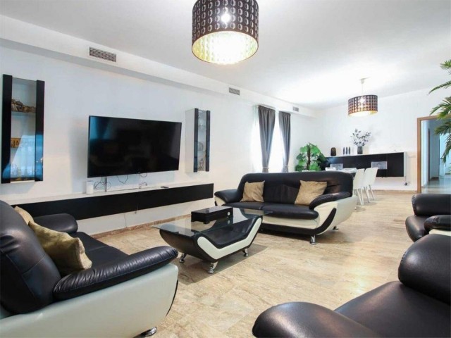 4 Bedrooms Villa in El Rosario