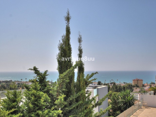 4 Bedrooms Villa in La Cala de Mijas