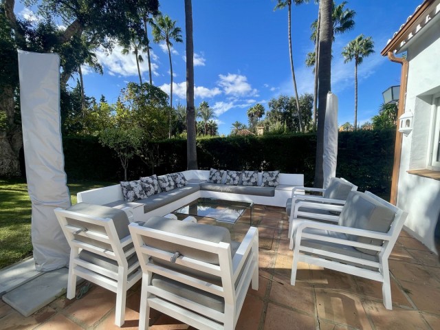 3 Bedrooms Villa in Sotogrande