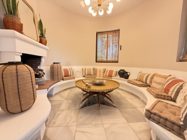 4 Bedrooms Villa in Estepona