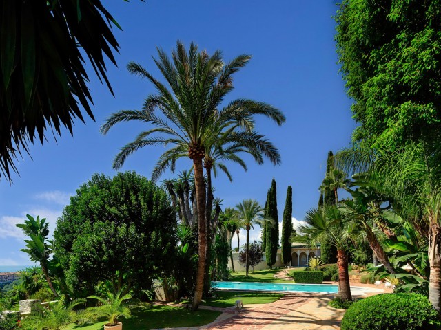10 Bedrooms Villa in Marbella