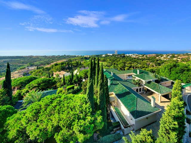 10 Bedrooms Villa in Marbella