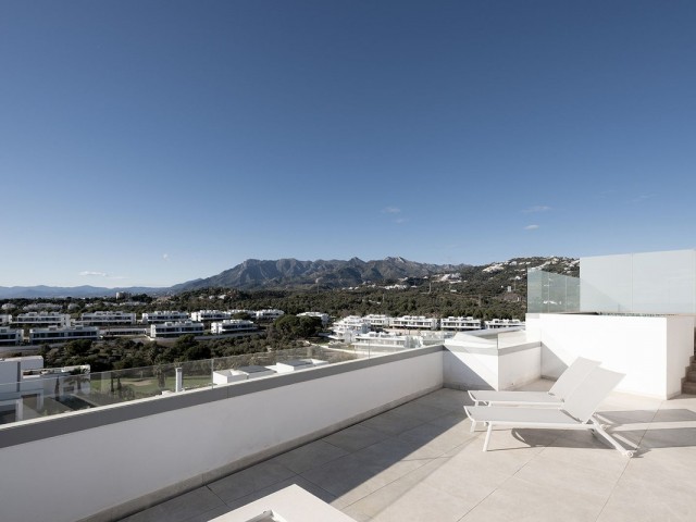 Ático con 3 Dormitorios  en Santa Clara