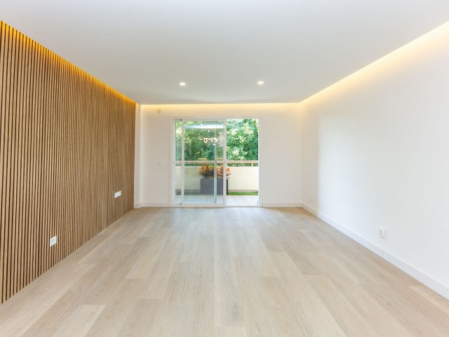 Apartment, Fuengirola, R5257087