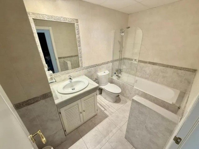 5 Bedrooms Apartment in Hacienda del Sol