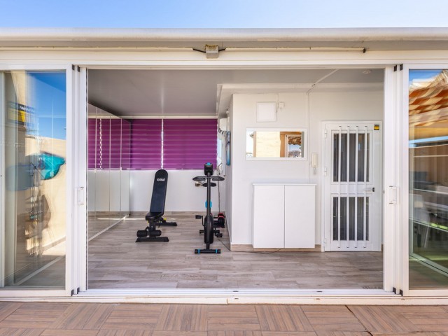 2 Bedrooms Apartment in Fuengirola