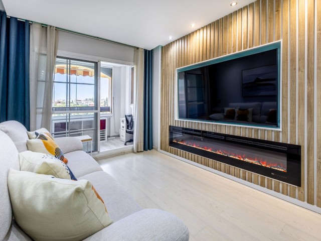 2 Bedrooms Apartment in Fuengirola