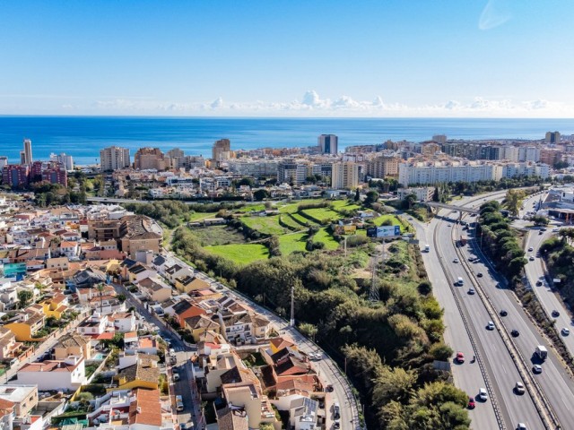  Plot in Fuengirola
