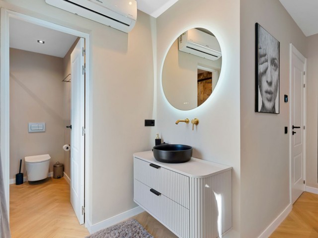 4 Bedrooms Townhouse in Guadalmina Baja