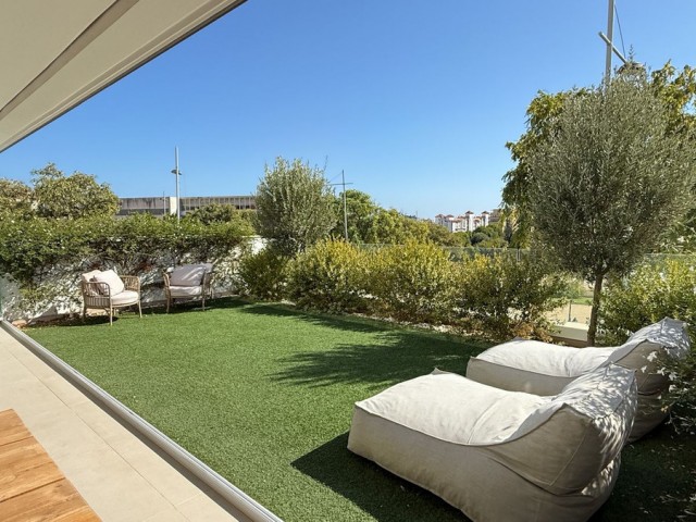 2 Bedrooms Apartment in Estepona
