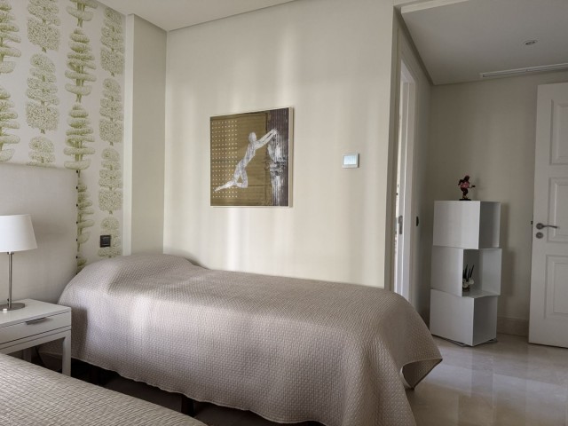 2 Bedrooms Apartment in Estepona