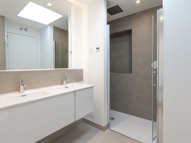 4 Schlafzimmer Villa in Torremuelle