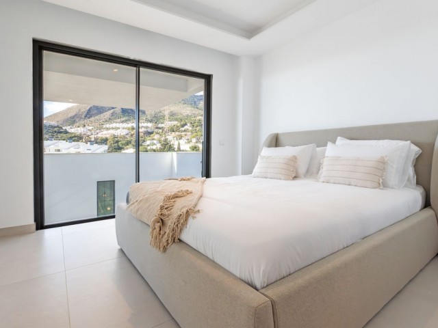 4 Schlafzimmer Villa in Torremuelle