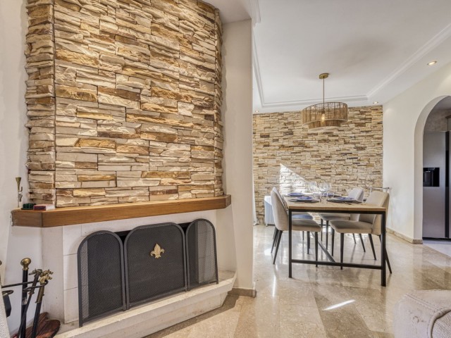 3 Slaapkamer Rijtjeshuis in Marbella